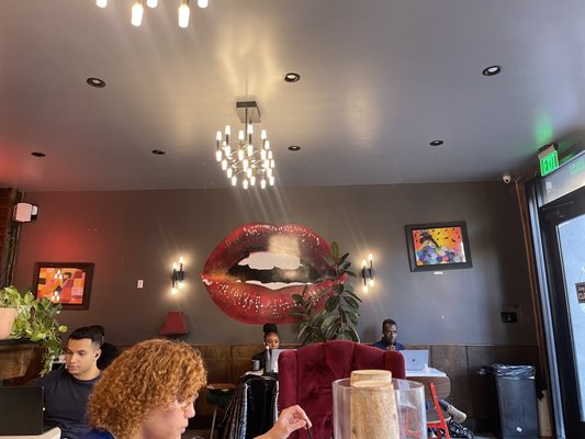 Lips Cafe by null