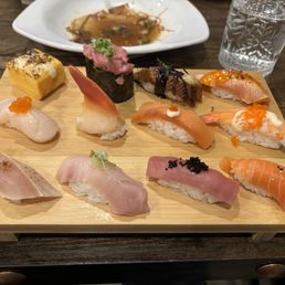 E7. Deluxe Sushi