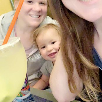 Tres Hermanos - Mexican Near Me - Marysville, Washington