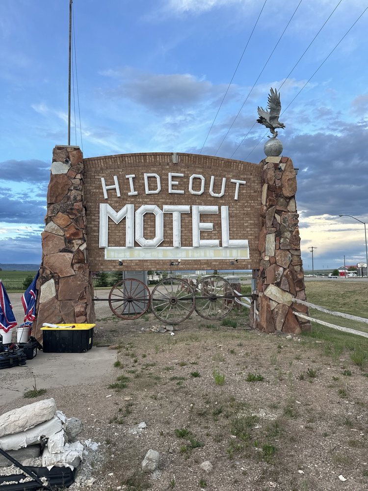 HIDEOUT MOTEL & RV Updated August 2024 40 Photos & 17 Reviews