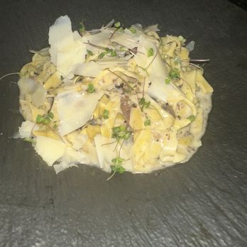 Harry's - Fettuccine Alfredo - Steakhouses Near Me - Cancún, ROO