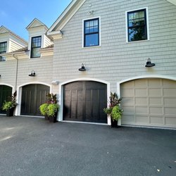 DiGiorgi Roofing & Siding - Before and after, garage doors