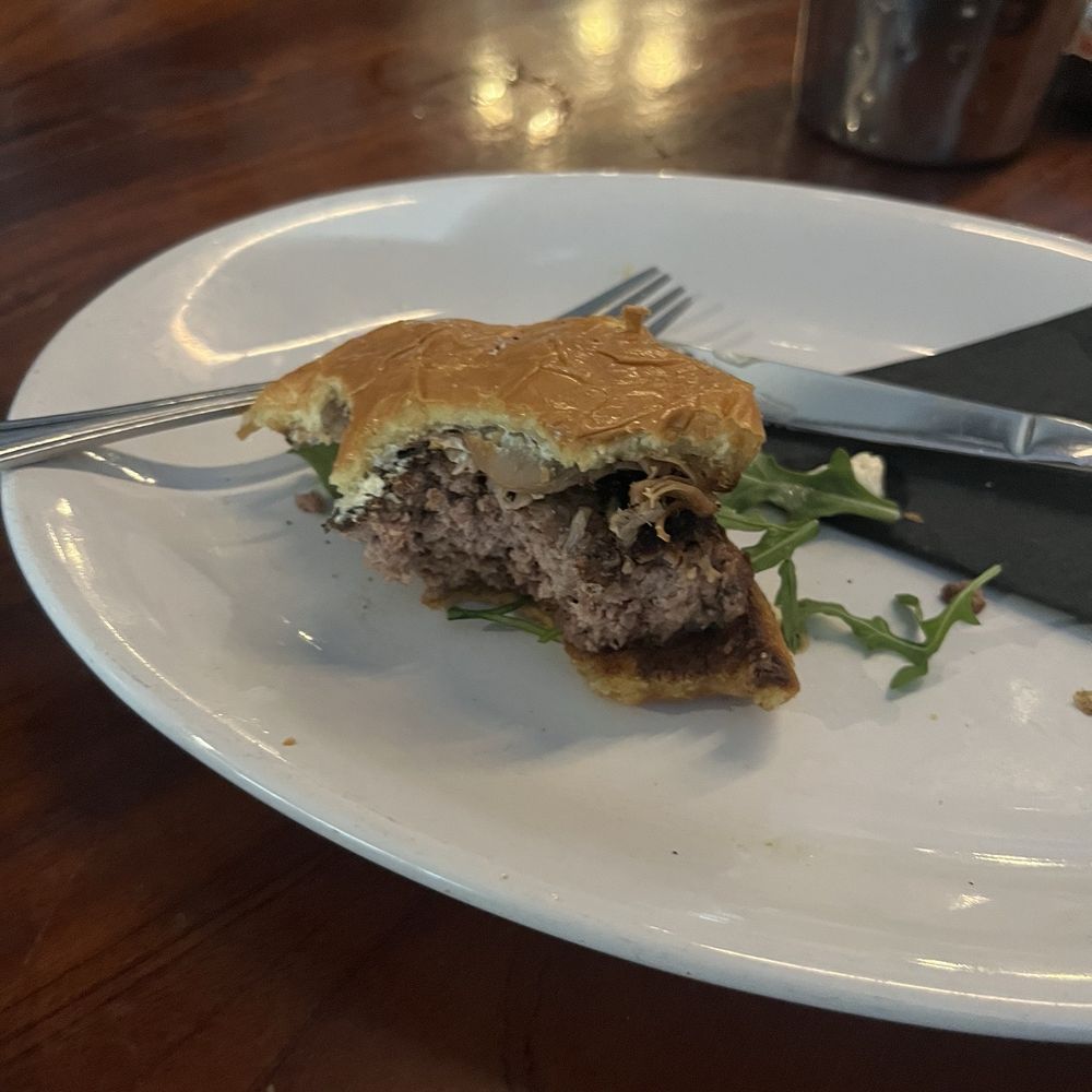 219 Bistro - Drunk duck burger - American Near Me - Norfolk, Virginia 219 Bistro - Drunk duck burger - American Near Me - Norfolk, Virginia
