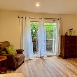 Sonoma Oak Tree Home