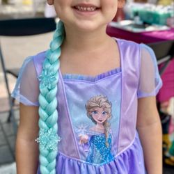 Face Painting by Linda - Frozen face paint design and Frozen festival braid!