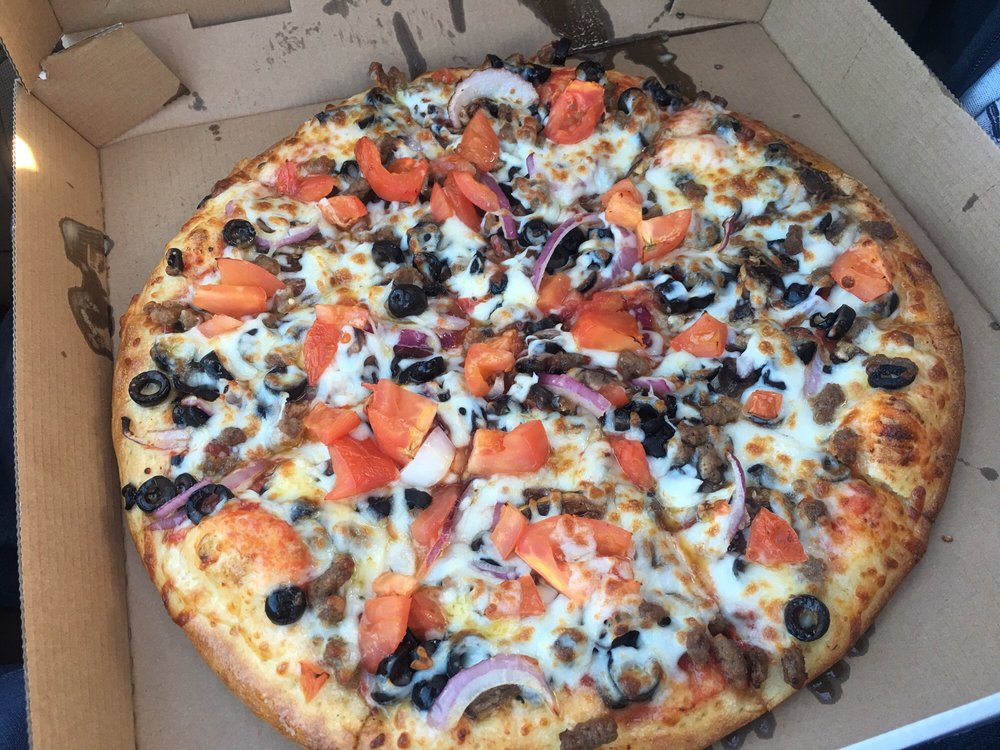 Golden Pizza Takeout & Delivery 25 Photos & 26 Reviews Pizza