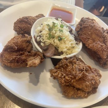 Cori's Modern Kitchen & Bar - Fried Chicken - New American Near Me - Washington, DC, District of Columbia