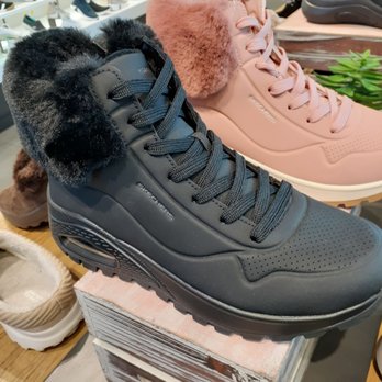SKECHERS Retail - I didn't realize that skechers sport such style - Shoe Stores Near Me - Manhattan Beach, California SKECHERS Retail - I didn't realize that skechers sport such style - Shoe Stores Near Me - Manhattan Beach, California