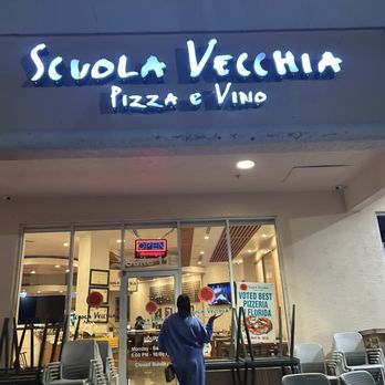 Scuola Vecchia Pizza e Vino - Pizza Near Me - Coral Springs, Florida Scuola Vecchia Pizza e Vino - Pizza Near Me - Coral Springs, Florida