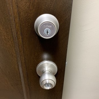 RBChome Locksmith - Front door - Keys & Locksmiths Near Me - South Euclid, Ohio