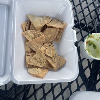 The Lakehouse Kitchen - Food Trucks Near Me - Bartow, Florida