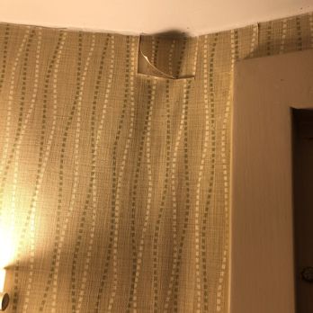 Hampton Inn College Station - Fabric wallpaper peeling off in bathroom - Hotels Near Me - College Station, Texas Hampton Inn College Station - Fabric wallpaper peeling off in bathroom - Hotels Near Me - College Station, Texas