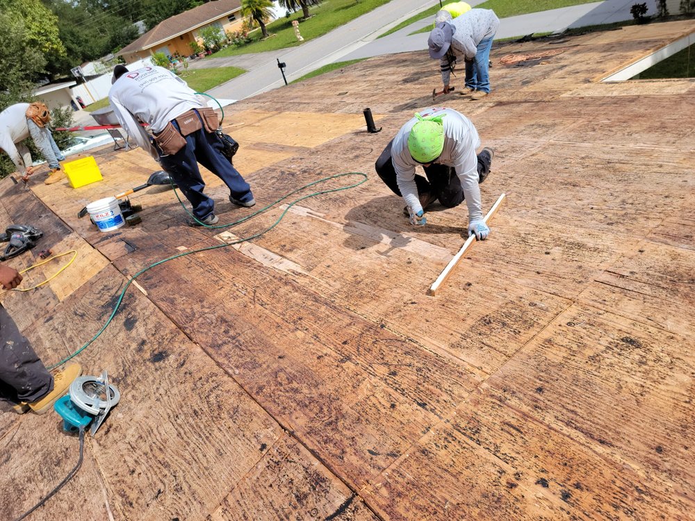 Slide of D&J Roofing and Construction