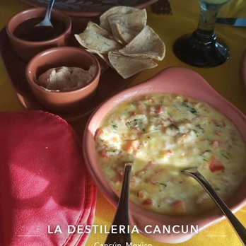 La Destilería - Queso y chorizo - Mexican Near Me - Cancún, ROO La Destilería - Queso y chorizo - Mexican Near Me - Cancún, ROO