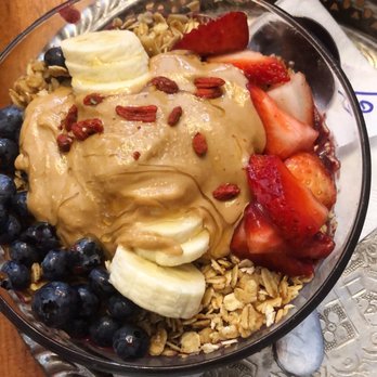 Pause Cafe - Very Berry Bowl with cashew butter - Moroccan Near Me - New York, New York Pause Cafe - Very Berry Bowl with cashew butter - Moroccan Near Me - New York, New York