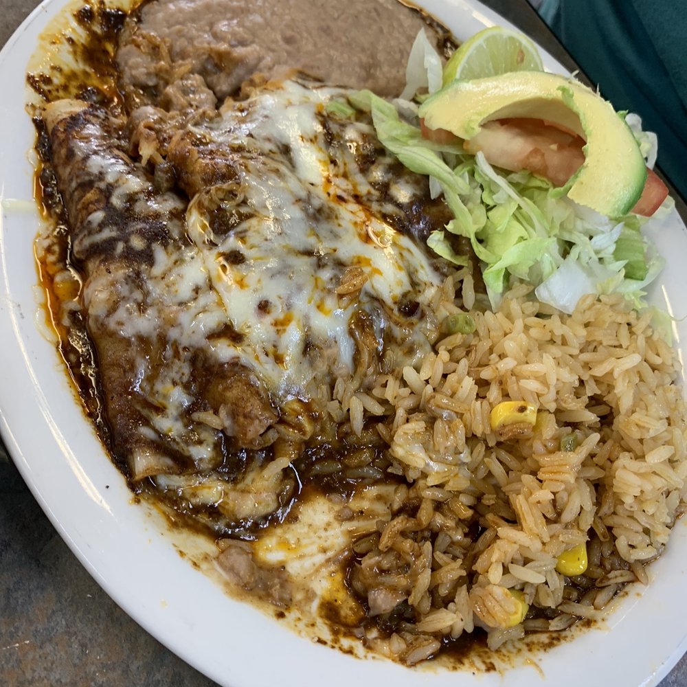 Los Jaliscienses - Enchiladas de mole - Mexican Near Me - Austin, Texas Los Jaliscienses - Enchiladas de mole - Mexican Near Me - Austin, Texas