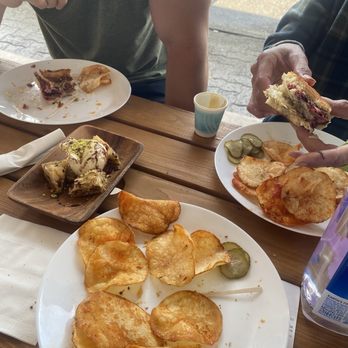 Empanada Stop - Burgers Near Me - Gresham, Oregon