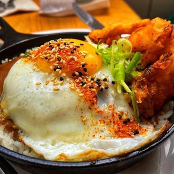 Koko Head Cafe - Koko Moco - Breakfast & Brunch Near Me - Honolulu, Hawaii
