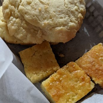 Hillbilly Hideaway Restaurant - Biscuits and cornbread - Southern Near Me - Walnut Cove, North Carolina
