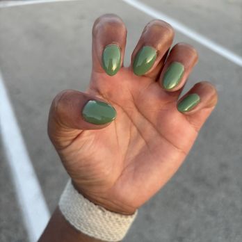 Studi-O Nails & Spa - Nail Salons Near Me - Glenview, Illinois