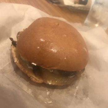 Rock 'N Fun - Route 66 burger - Arcades Near Me - Kapolei, Hawaii