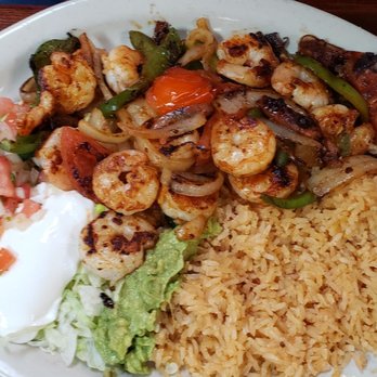 El Patron - a plate of food on a table - Mexican Near Me - Wartburg, Tennessee El Patron - a plate of food on a table - Mexican Near Me - Wartburg, Tennessee