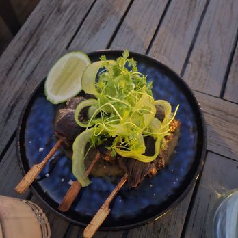 Topside Roof Deck - Steak skewers - Cocktail Bars Near Me - Newport Beach, California Topside Roof Deck - Steak skewers - Cocktail Bars Near Me - Newport Beach, California