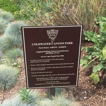 Coldwater Canyon Park - Here's a breakdown of how big the track is (seven laps = one mile) - Parks Near Me - Beverly Hills, California