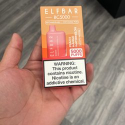 Cozy's Vape - Elf Bar