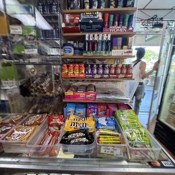 Salt Lake Wines & Spirits - Beer, Wine & Spirits Near Me - Honolulu, Hawaii