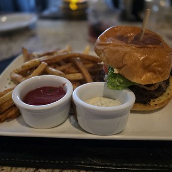 Ruth's Chris Steak House - Odenton - Steakhouses Near Me - Odenton, Maryland