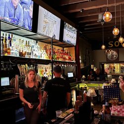 Social Room - The bar