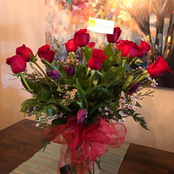 Pemberton's Florist & Gift Shop - Roses with tulips - Florists Near Me - Salem, Oregon Pemberton's Florist & Gift Shop - Roses with tulips - Florists Near Me - Salem, Oregon