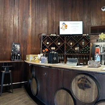 Oak Ridge Winery - Wineries Near Me - Lodi, California Oak Ridge Winery - Wineries Near Me - Lodi, California