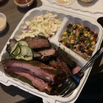 Angry Barnyard BBQ - Combo plate - Barbeque Near Me - Bakersfield, California