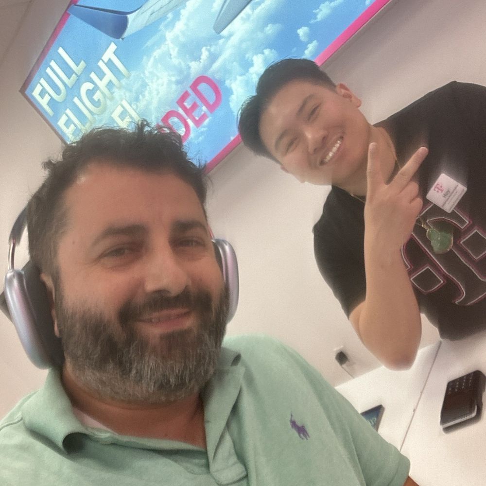 T-Mobile Authorized Retailer - T mobile emlpyee amazing service ask for him - Mobile Phones Near Me - Surprise, Arizona T-Mobile Authorized Retailer - T mobile emlpyee amazing service ask for him - Mobile Phones Near Me - Surprise, Arizona