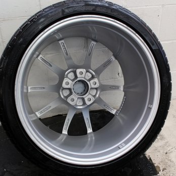 Waxed Detailing Services - Auto Detailing Near Me - Gatineau, Quebec Waxed Detailing Services - Auto Detailing Near Me - Gatineau, Quebec