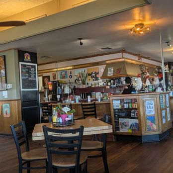 Pete's Henny Penny Restaurant - Interior - American Near Me - Petaluma, California