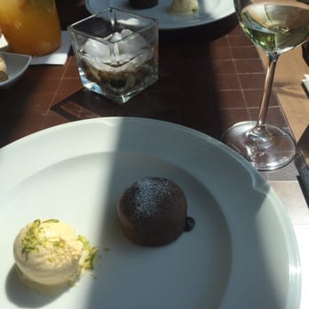 Art Restaurant Mánes - Czech Near Me - Prague, Puerto Rico