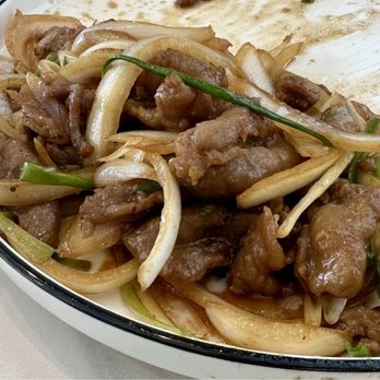 Loc Noodle & Dumpling Bar - Fried Beef with Scallions - excellent!! Smelled so good I forgot to take a pic before I dipped in. - Chinese Near Me - Ladera Ranch, California Loc Noodle & Dumpling Bar - Fried Beef with Scallions - excellent!! Smelled so good I forgot to take a pic before I dipped in. - Chinese Near Me - Ladera Ranch, California