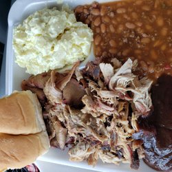 Allen's Supermarket - Pulled Pork/Brisket Lunch Plate