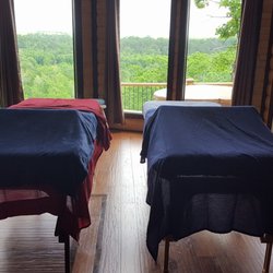 A Servants Hands Massage Therapy
