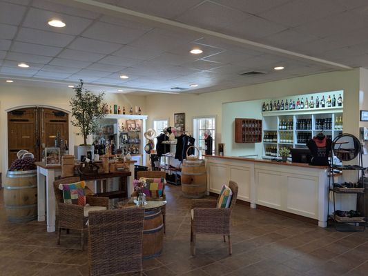 Shelton Vineyards by null