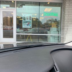 Dan's Vitamin House - Store front