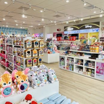 Miniso - Home Decor Near Me - Cupertino, California
