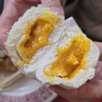 White Swans Asia Cafe - Cream custard bun filling - Chinese Near Me - Rochester, New York White Swans Asia Cafe - Cream custard bun filling - Chinese Near Me - Rochester, New York