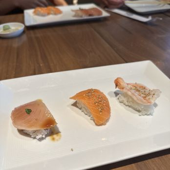 SUGARFISH | Midtown East - Lite lunch set - Sushi Bars Near Me - New York, New York