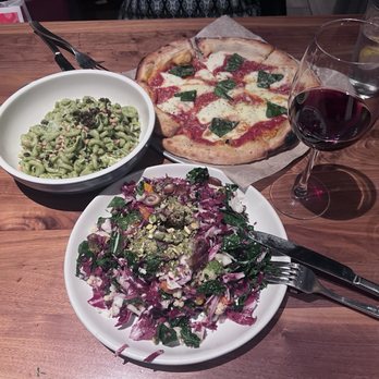 North Italia - Margherita, Seasonal Vegetable, Trottole Chicken Pesto - Pizza Near Me - Irvine, California North Italia - Margherita, Seasonal Vegetable, Trottole Chicken Pesto - Pizza Near Me - Irvine, California