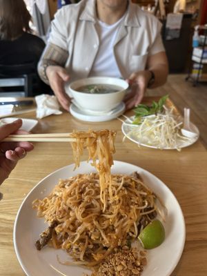 Mona's Super Noodle by null