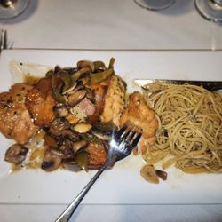Mezzaluna Pizzeria and Restaurant